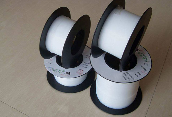 鐵氟龍?zhí)坠艿恼_選擇方法