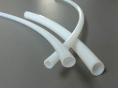 鐵氟龍?zhí)坠軓S家賀百度獲全國首批T4級自動駕駛路測牌照